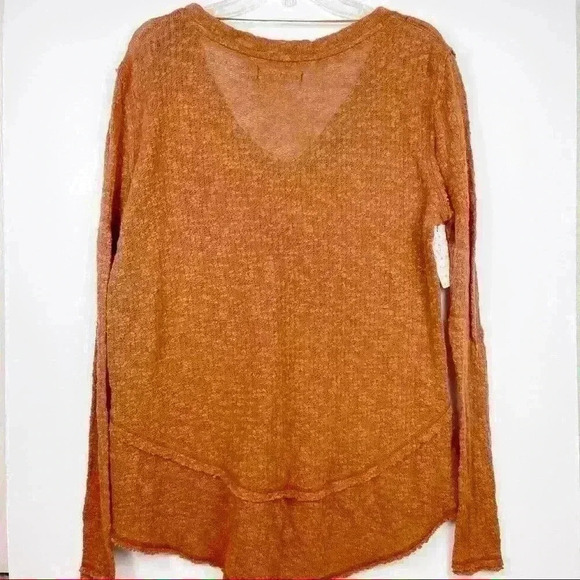 NWT WE THE FREE “Ocean Air Hacci Top” sz XS - Picture 3 of 9